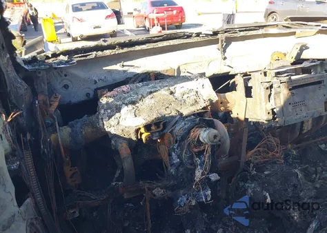 2012 Ford Escape Limited из США, поврежденный, VIN 1FMCU0EG1CKA17210